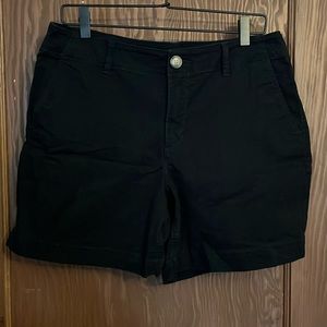 Loft 6 inch twill shorts